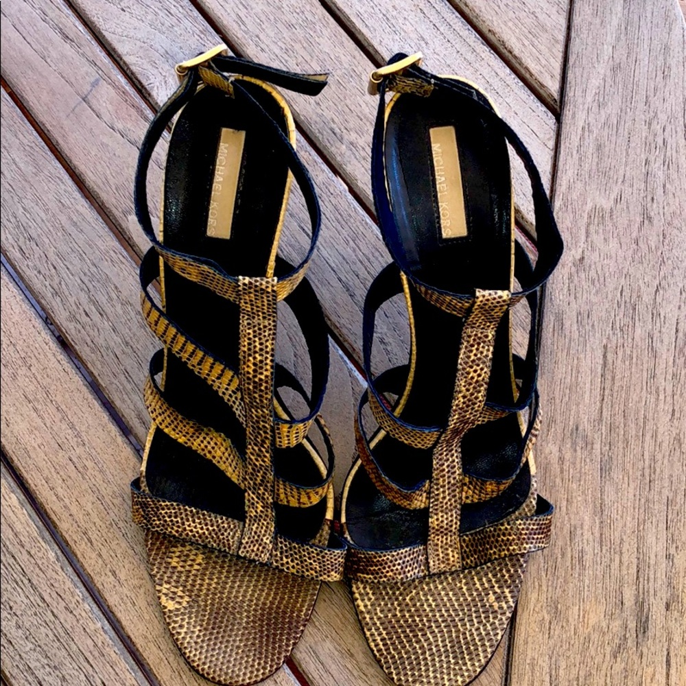 Pre-Owned MICHEAL KORS Snakeskin